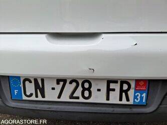 2012-renault-clio-1453017-47180422
