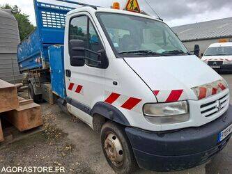2001-renault-mascott-1453022-47180513