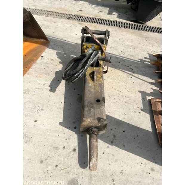 2016 WACKER NEUSON EZ80-47180808
