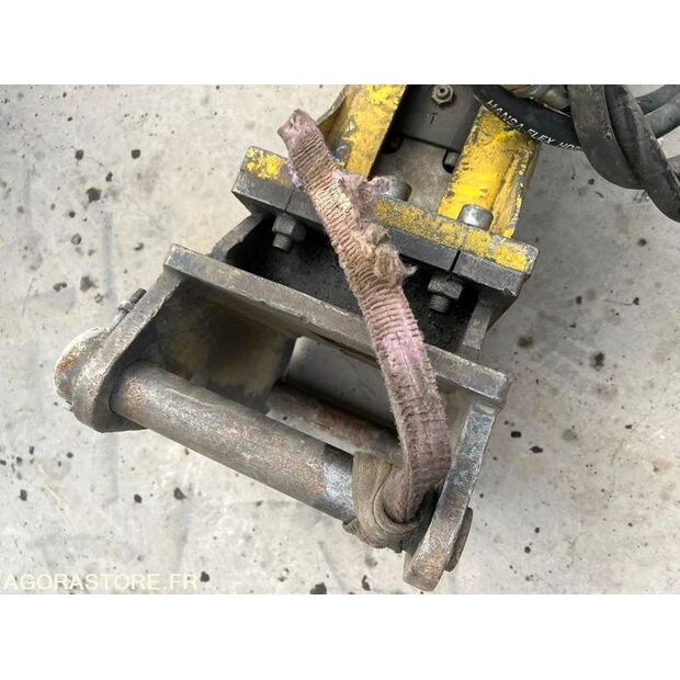 2016 WACKER NEUSON EZ80-47180812