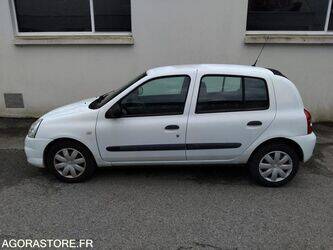 صورة ل سيارات 2009 رينو Clio