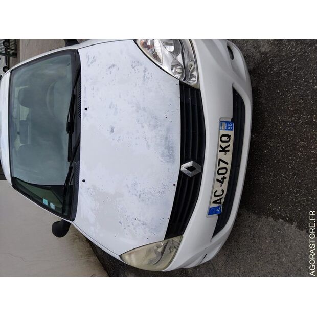 2009 Renault Clio-47180846