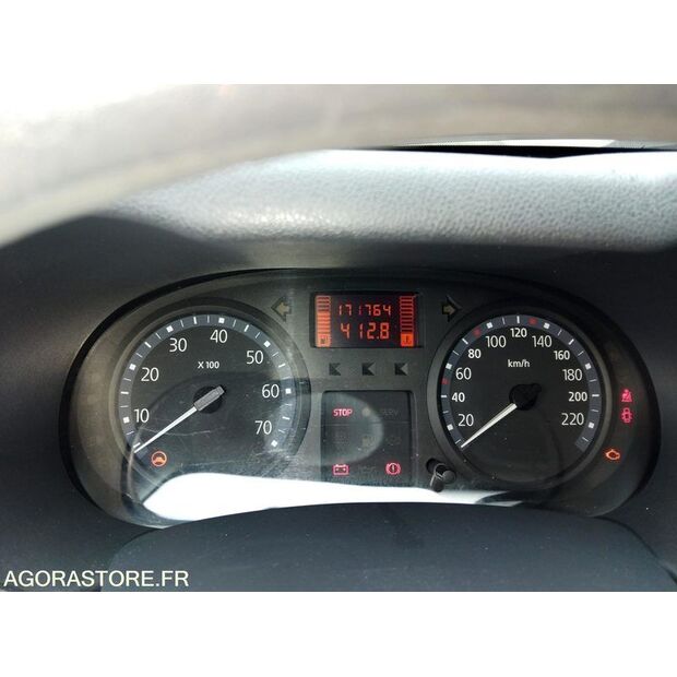 2009 Renault Clio-47180849