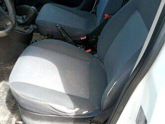 2012-peugeot-bipper-1453037-47180879