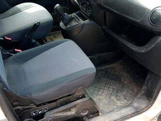2012-peugeot-bipper-1453037-47180880
