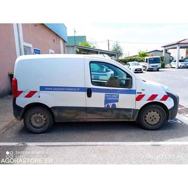 2012 بيجو Bipper-47180881
