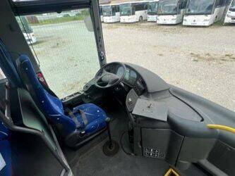 2009-mercedes-benz-intouro-1453044-47181093