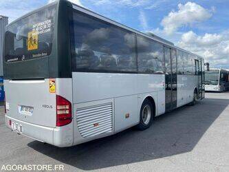 2011-mercedes-benz-intouro-1453052-47181358