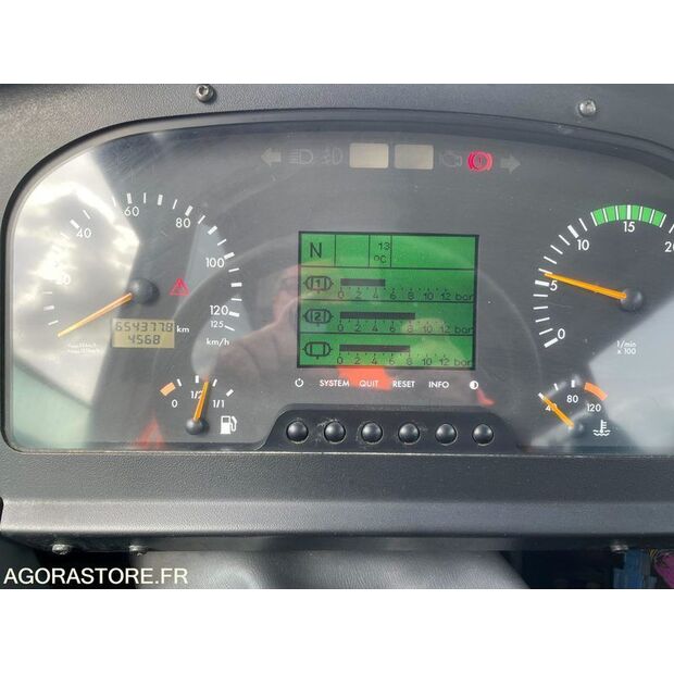 2011 Mercedes-Benz INTOURO-47181359
