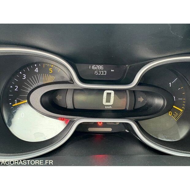 2015 Renault Trafic-47181478