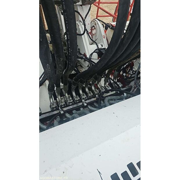 2008 ليبهير R974C-47181680