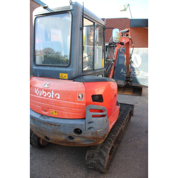 2013 كوبوتا U35-3α3-47183428