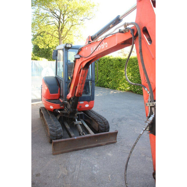 2013 كوبوتا U35-3α3-47183429