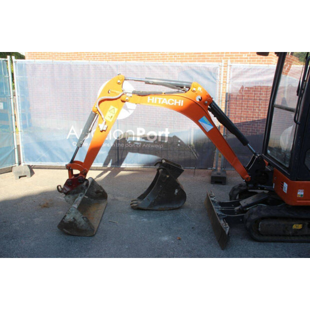 2022 Hitachi ZX19-6CR-47183474