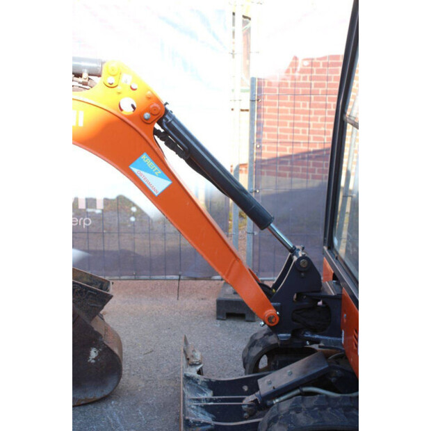 2022 Hitachi ZX19-6CR-47183477