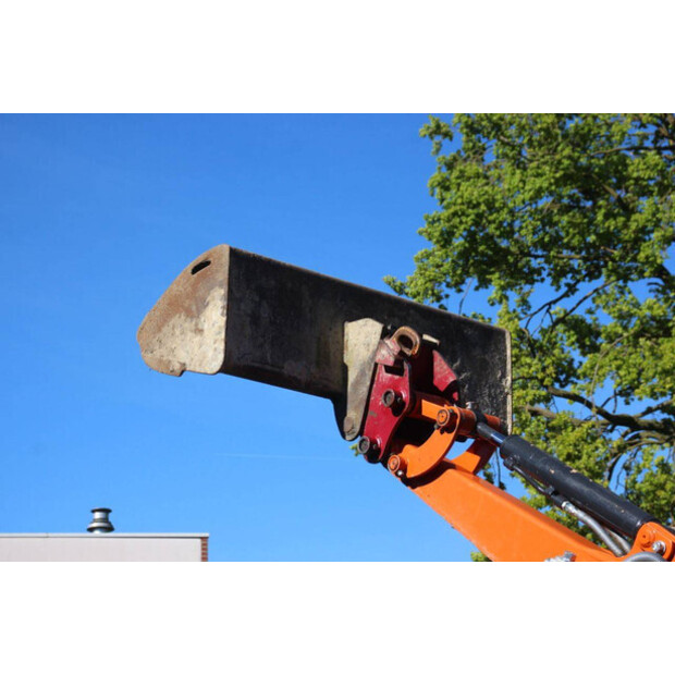 2022 Hitachi ZX19-6CR-47183508