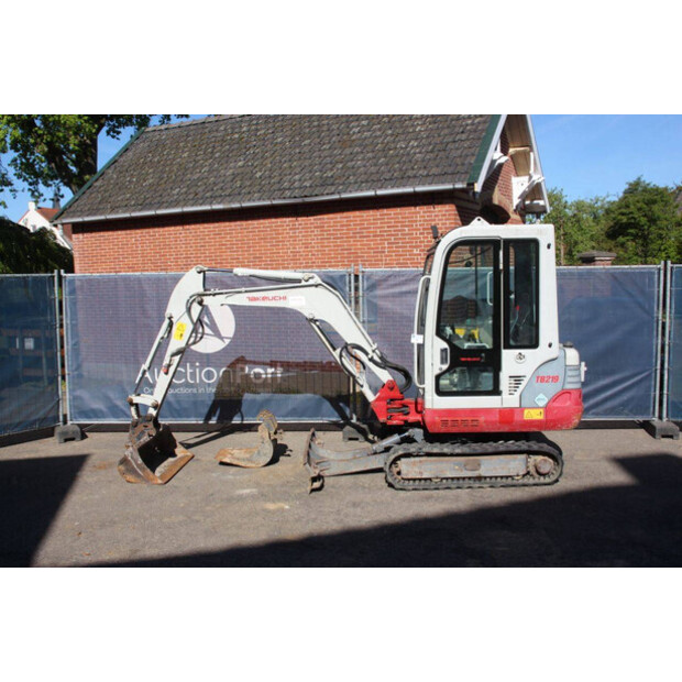 2014 TAKEUCHI TB219-47183638