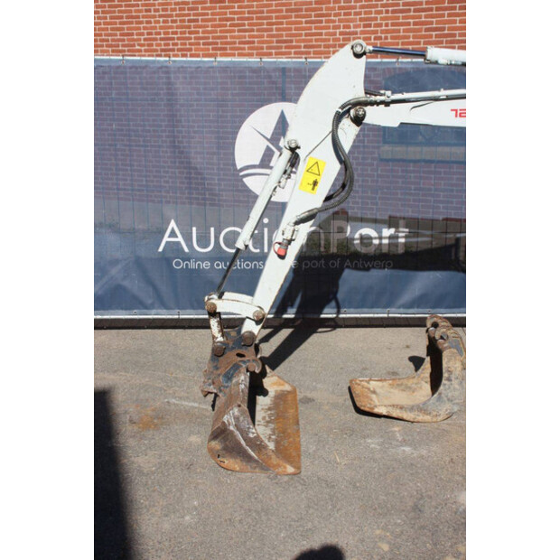 2014 TAKEUCHI TB219-47183647