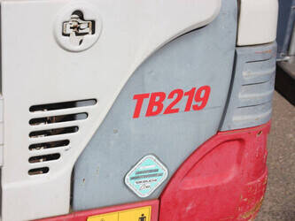2014-takeuchi-tb219-1453108-47183660