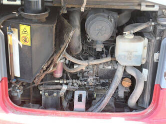 2014-takeuchi-tb219-1453108-47183664