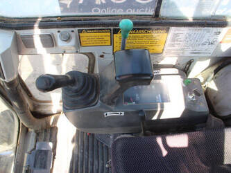 2014-takeuchi-tb219-1453108-47183670