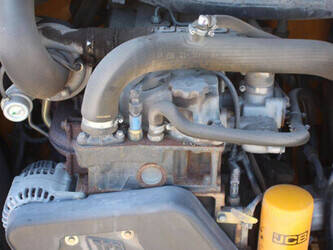 2011-jcb-535-95-1453124-47184047