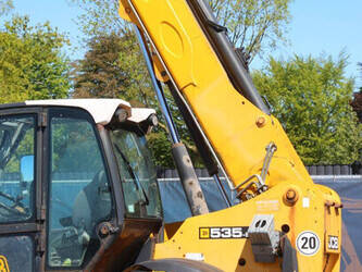 2011-jcb-535-95-1453124-47184060