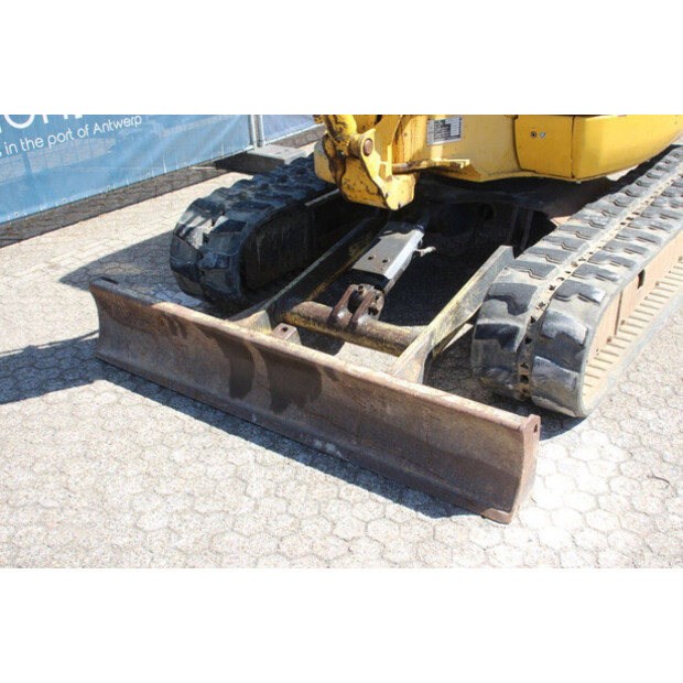 2003 Komatsu PC45R-8-47184155