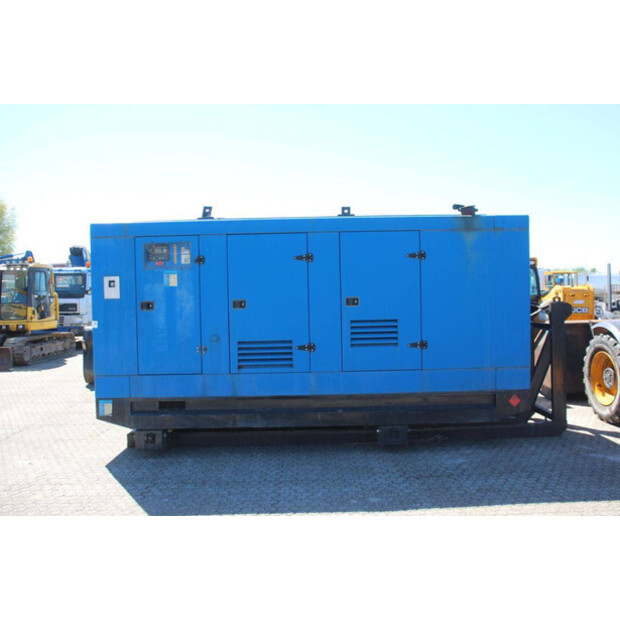 2017 ايفكو F2-800 KVA-47184175