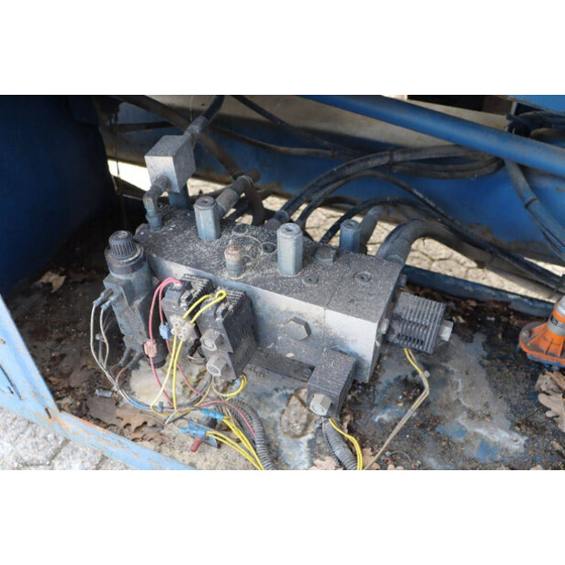 1999 UPRIGHT SL30-47184209