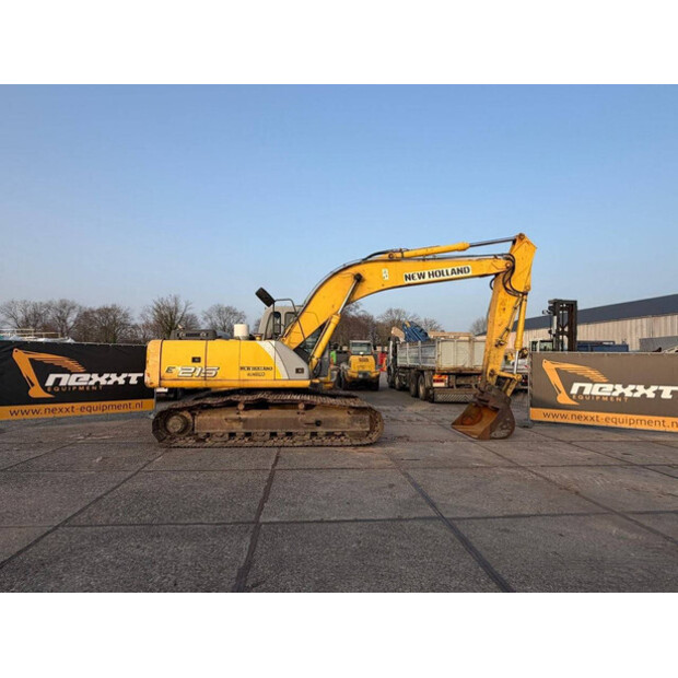 2006 New Holland Kobelco E215-47184362