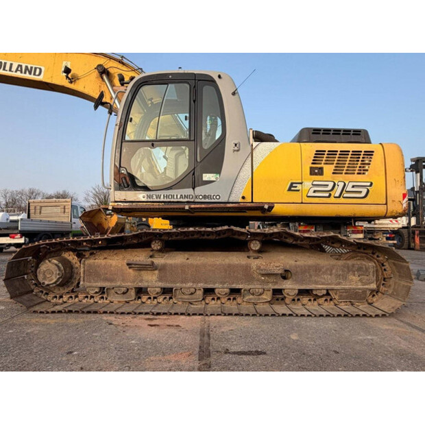 2006 New Holland Kobelco E215-47184363