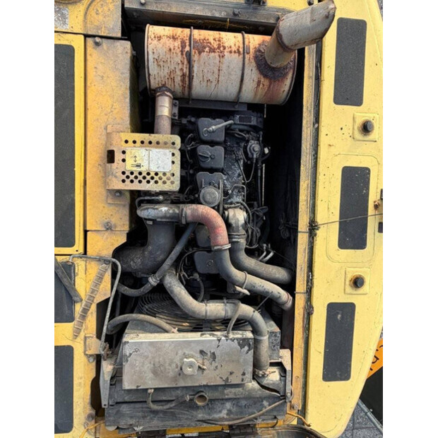 2006 New Holland Kobelco E215-47184375