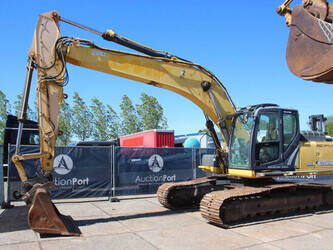 Image de CONSTRUCTION 2011 New Holland Kobelco E 265C À vendre à Belgique