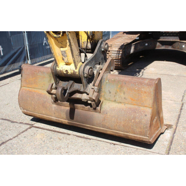 2011 New Holland Kobelco E 265C-47184407