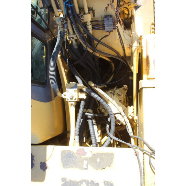 2000 Komatsu PC160-6X-47184456