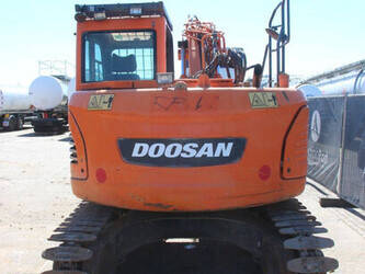2014-doosan-dx140lcr-3-1453144-47184475