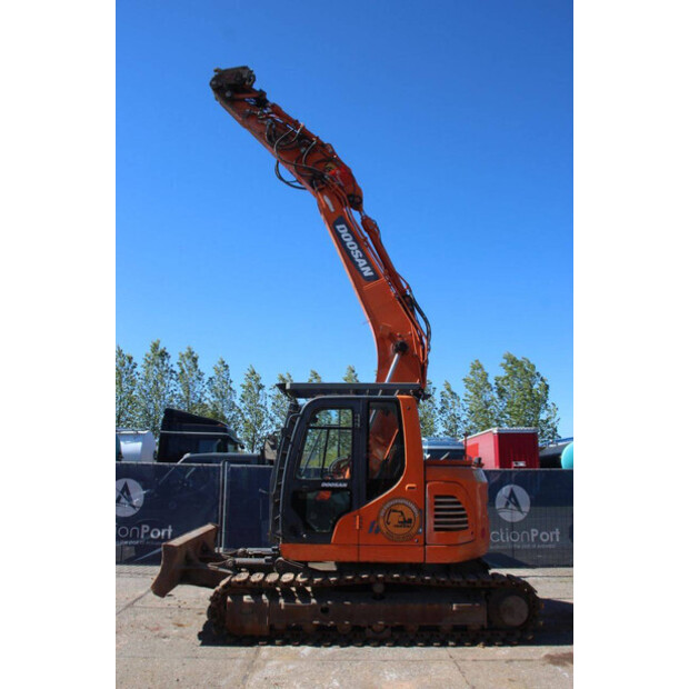 2014 Doosan DX140LCR-3-47184512