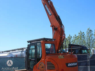 2014-doosan-dx140lcr-3-1453144-47184513