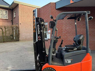 2015-toyota-7fbest13-1453153-47184631