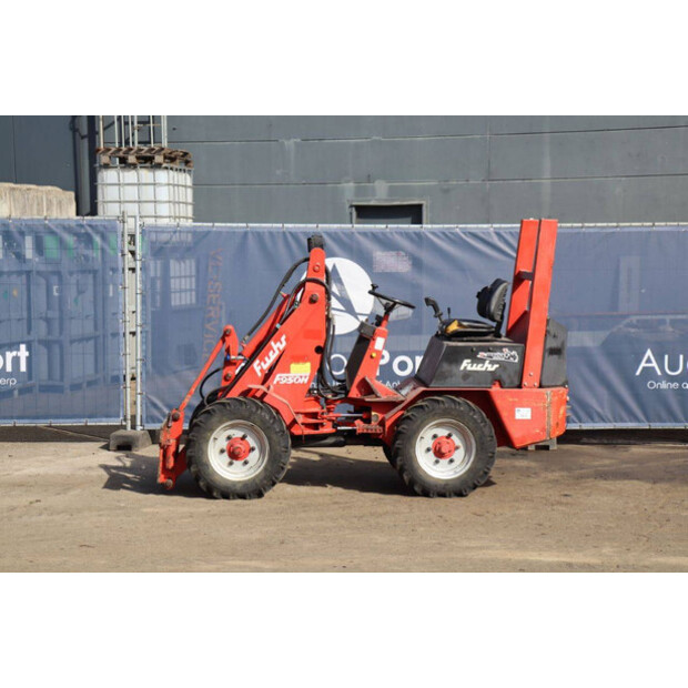 2002 FUCHS F950H-47185032