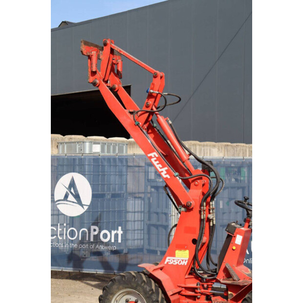 2002 FUCHS F950H-47185064