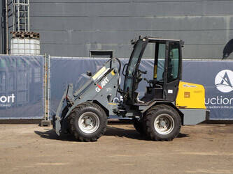 Image for CONSTRUCTION EQUIPMENT 2006 GiANT V6001T-CAB for Sale in Netherlands