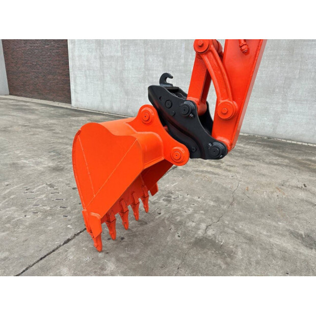 2017 KUBOTA KX155-5-47185960