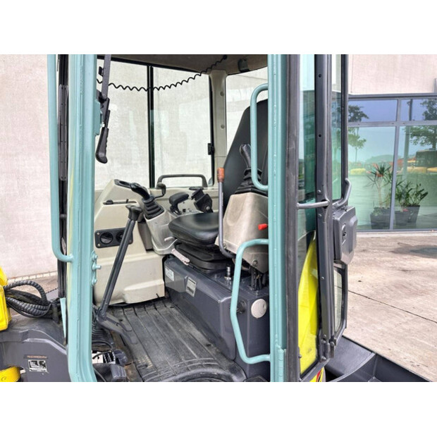 2012 يانمار VIO55-5B-47186026