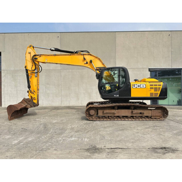 2017 جيه سي بي JS 220 LC-47186368