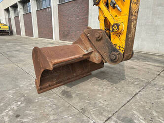 2017-jcb-js-220-lc-47186369