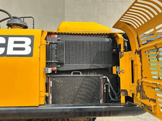 2017-jcb-js-220-lc-47186397