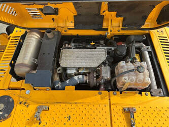 2017-jcb-js-220-lc-47186402