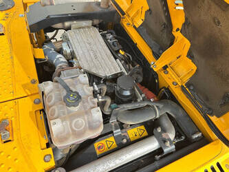 2017-jcb-js-220-lc-47186405